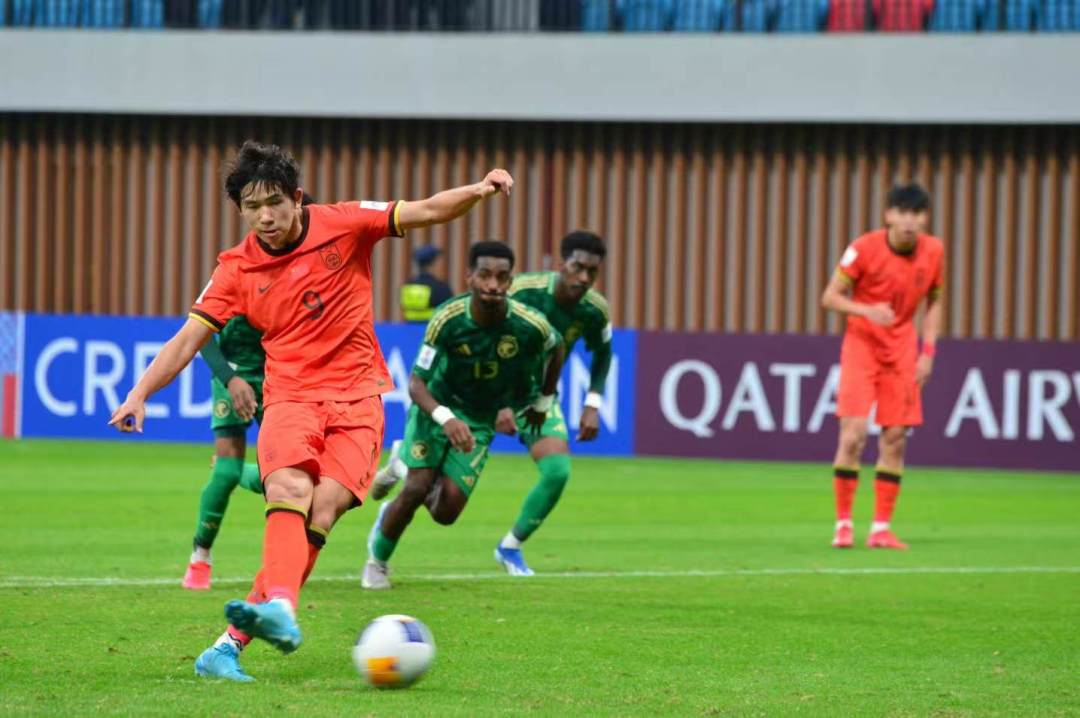 开云-Rookie在美国队比赛中锐不可当，重返赛场引发热议！的简单介绍