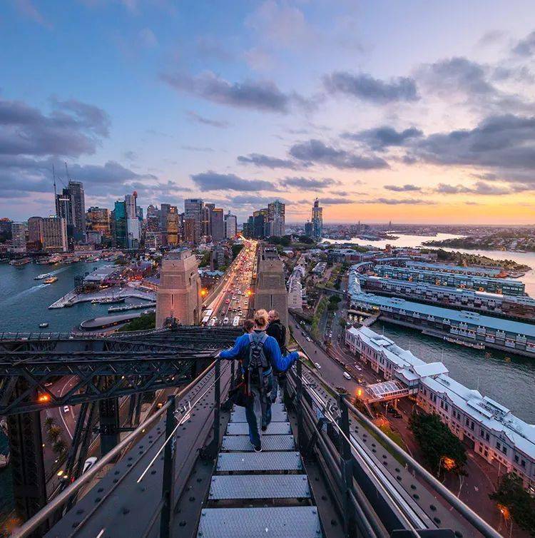 开云体育-包含Scout连续五场比赛得分超过大胜，澳大利亚队挑战极限！的词条