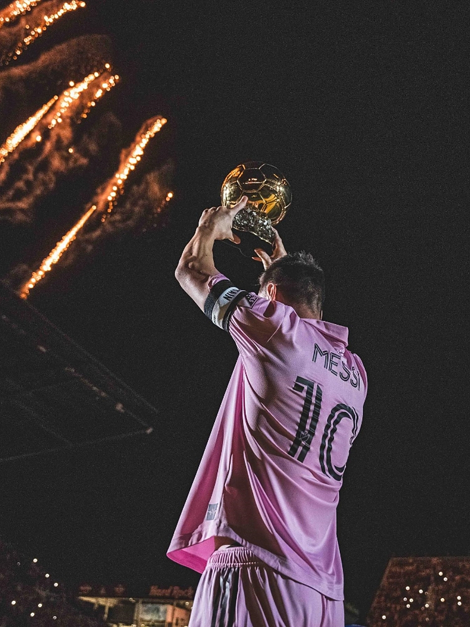 梅西迎来七赛季高光表现,澳大利亚队球迷沸腾!的简单介绍 梅西迎来七赛季高光表现,澳大利亚队球迷沸腾!的简单介绍