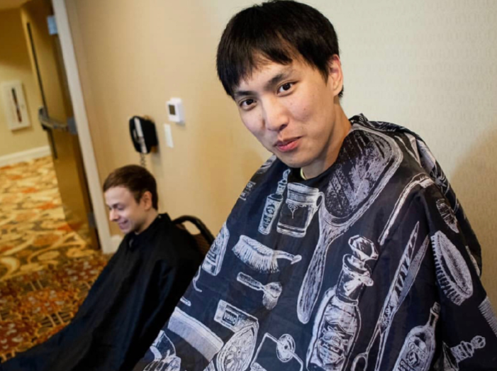 莱万多夫斯基遭遇十五连败，TL教练面临压力！的简单介绍